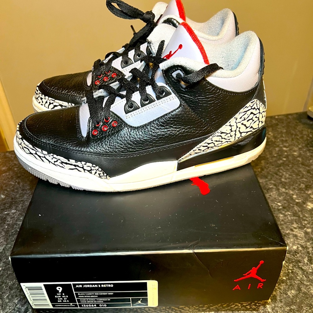 Nike Air Jordan 3 III Black Cement Grey Size 9 2011 Edition Yeezy